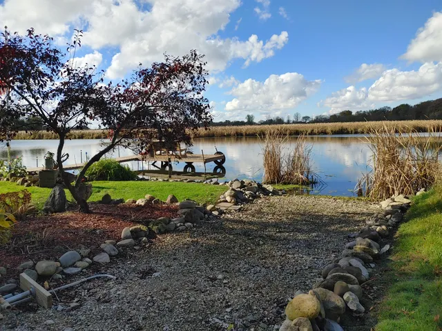 $550,000 | 8508 Fox River Road, Waterford, WI 53185