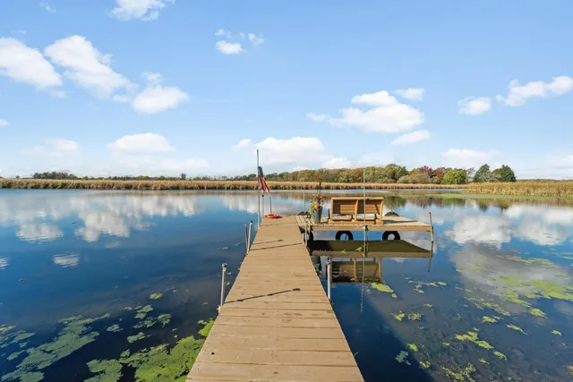 $550,000 | 8508 Fox River Road, Waterford, WI 53185