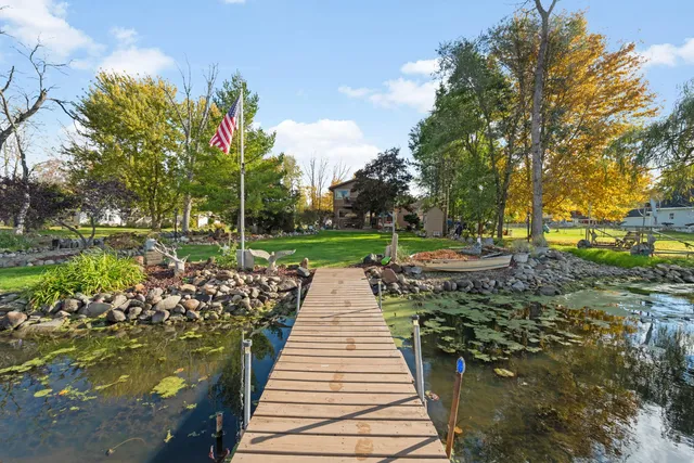 $550,000 | 8508 Fox River Road, Waterford, WI 53185