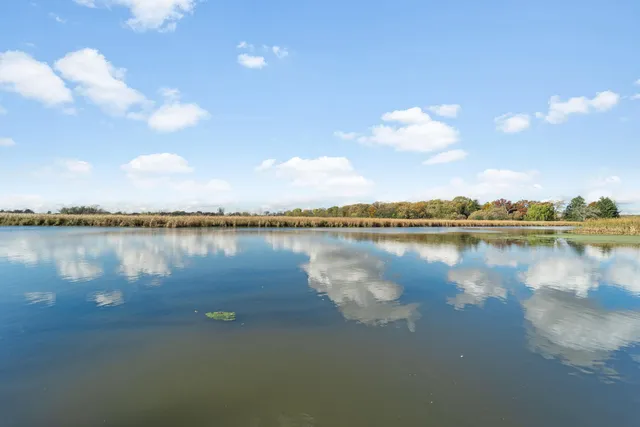 $550,000 | 8508 Fox River Road, Waterford, WI 53185