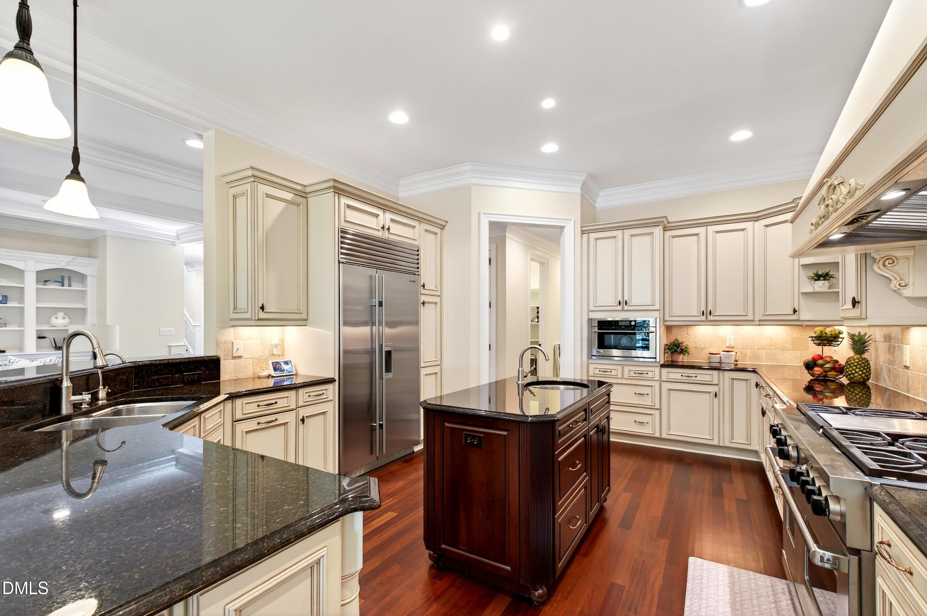 2805 Anderson Drive Raleigh, NC 27608 - Photo 12 of 50 Anderson (27)