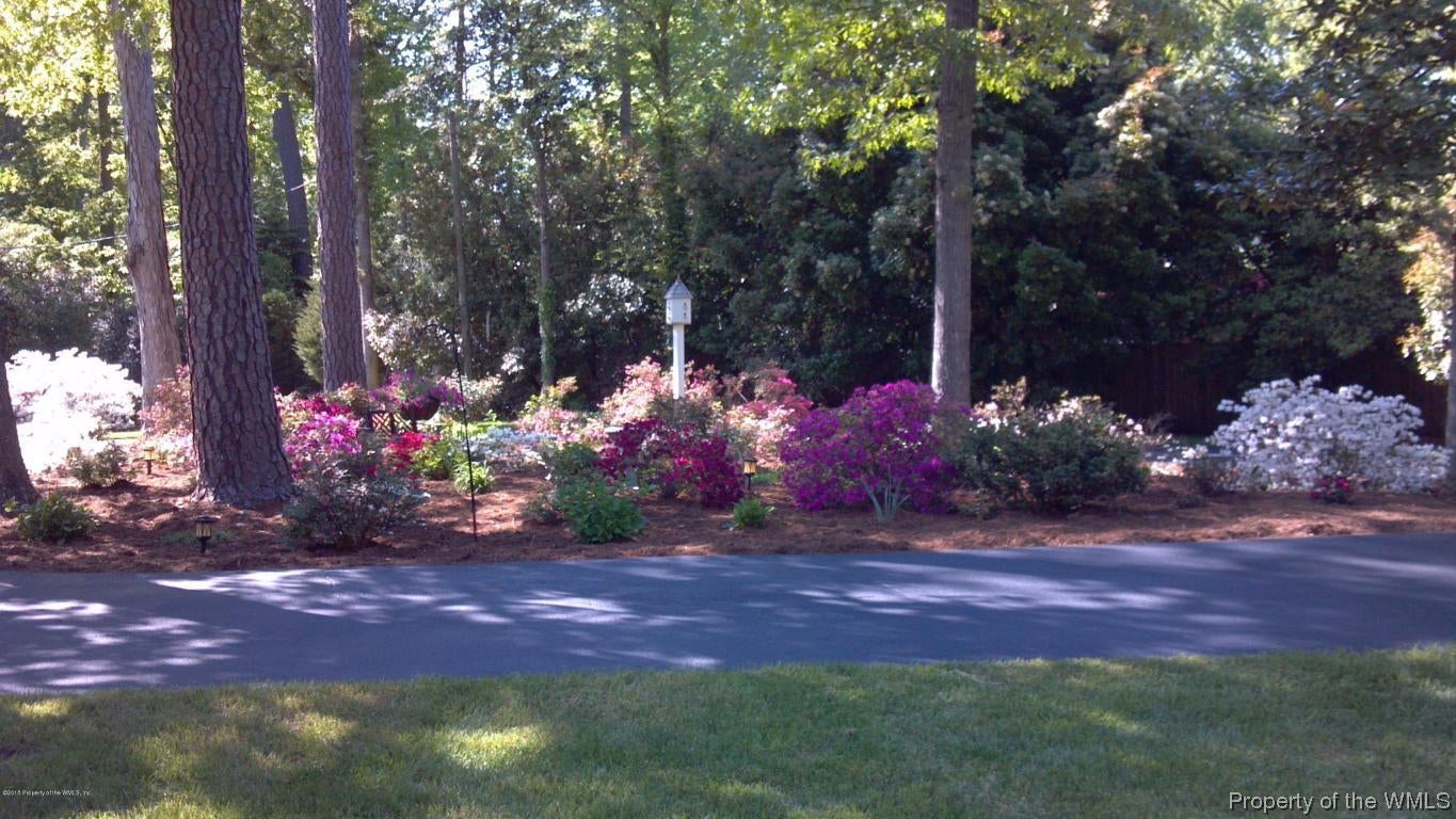 211 Jonadab Road Yorktown, VA 23692 - Photo 4 of 39 Gallery Image 4