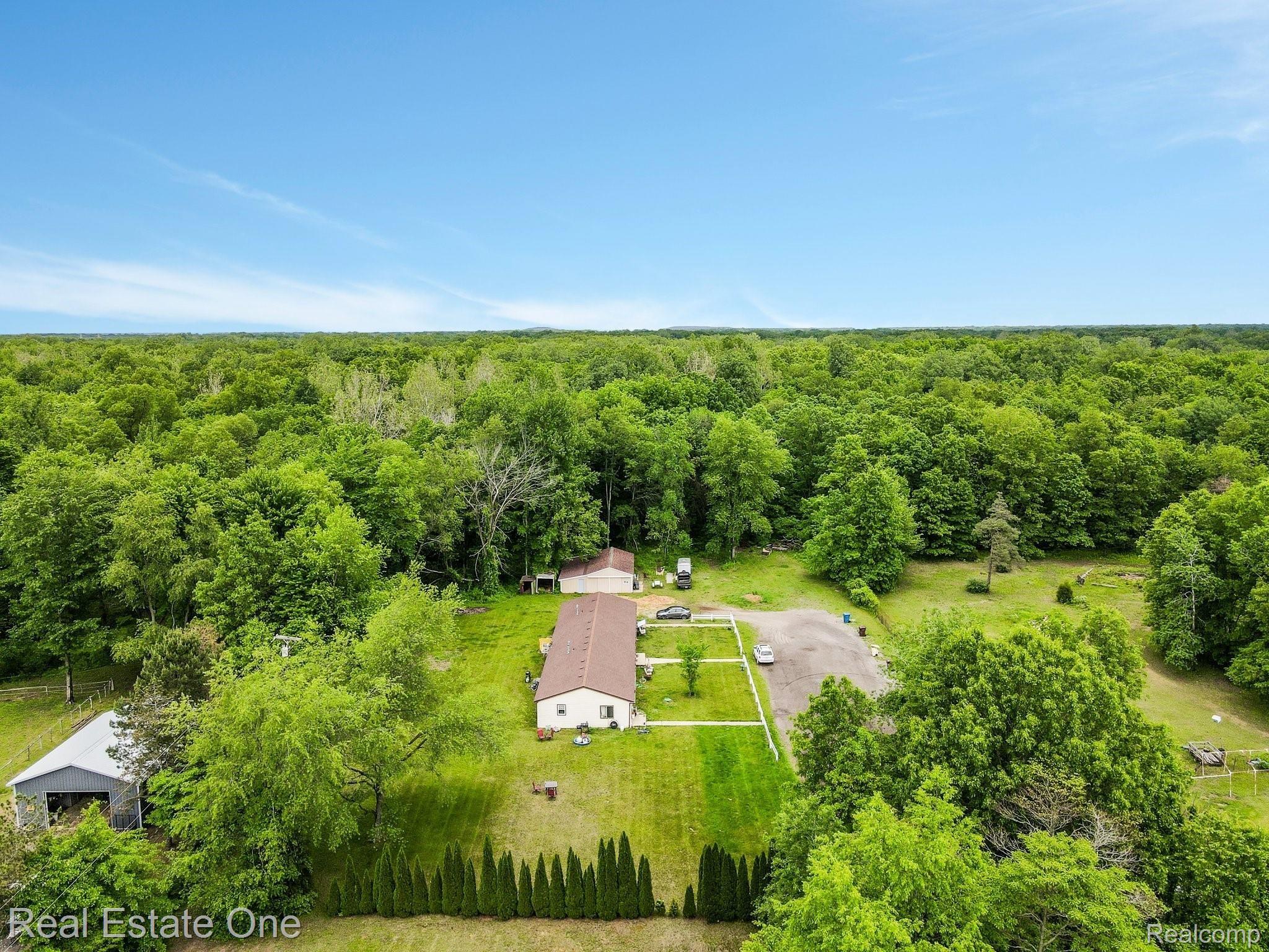 41000 Harris Road Belleville, MI 48111 - Photo 4 of 9 web_41000 Harris Belleville0001.jpg