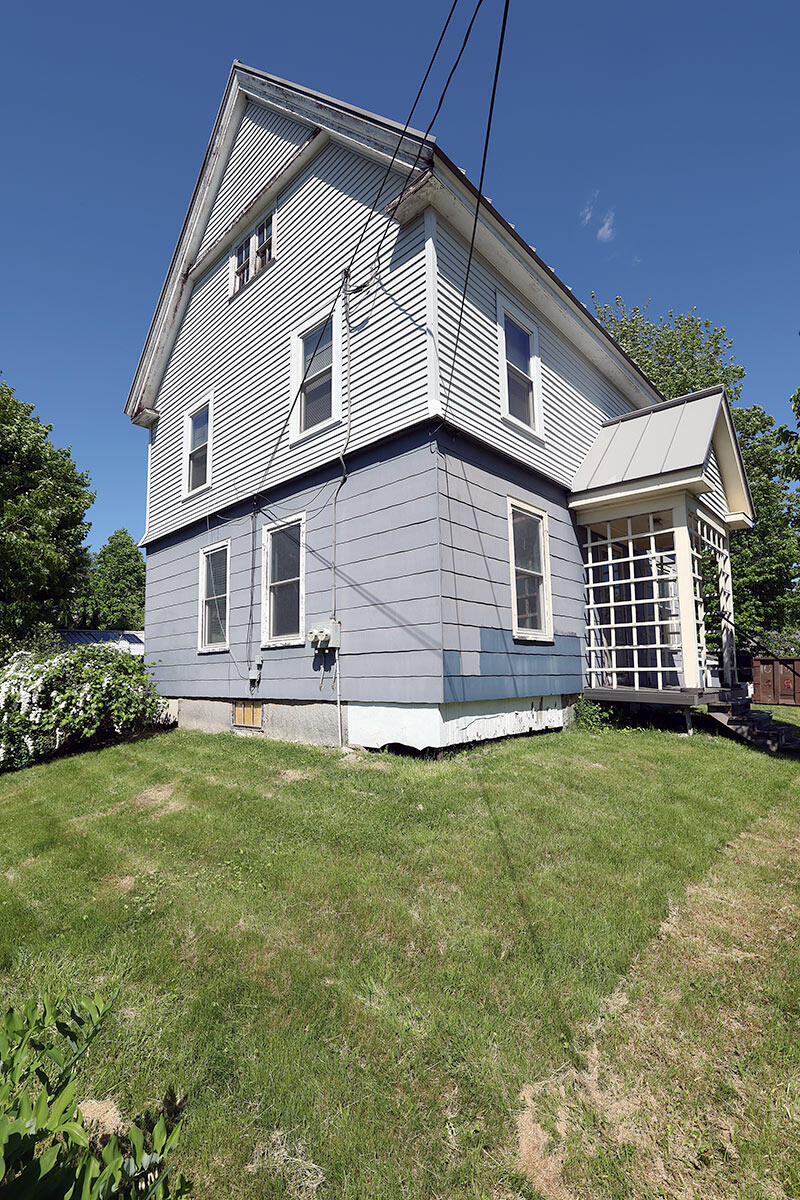 3 Grand Street Augusta, ME 04330 - Photo 4 of 44 4