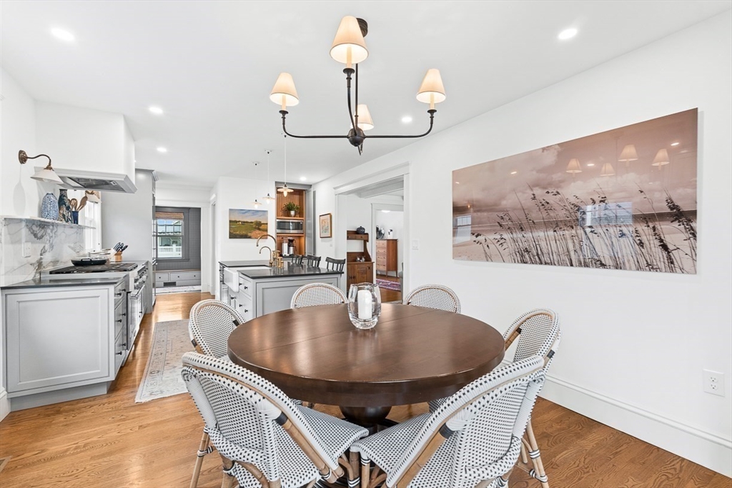 72 Stratford Road Melrose, MA 02176 - Photo 14 of 42