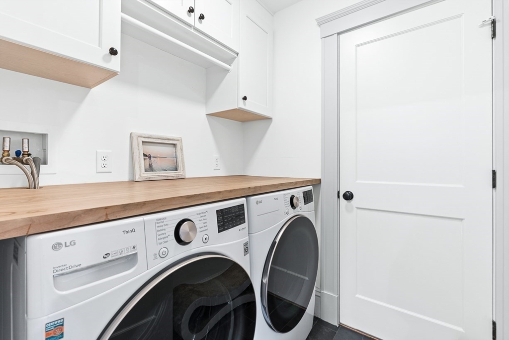 72 Stratford Road Melrose, MA 02176 - Photo 20 of 42