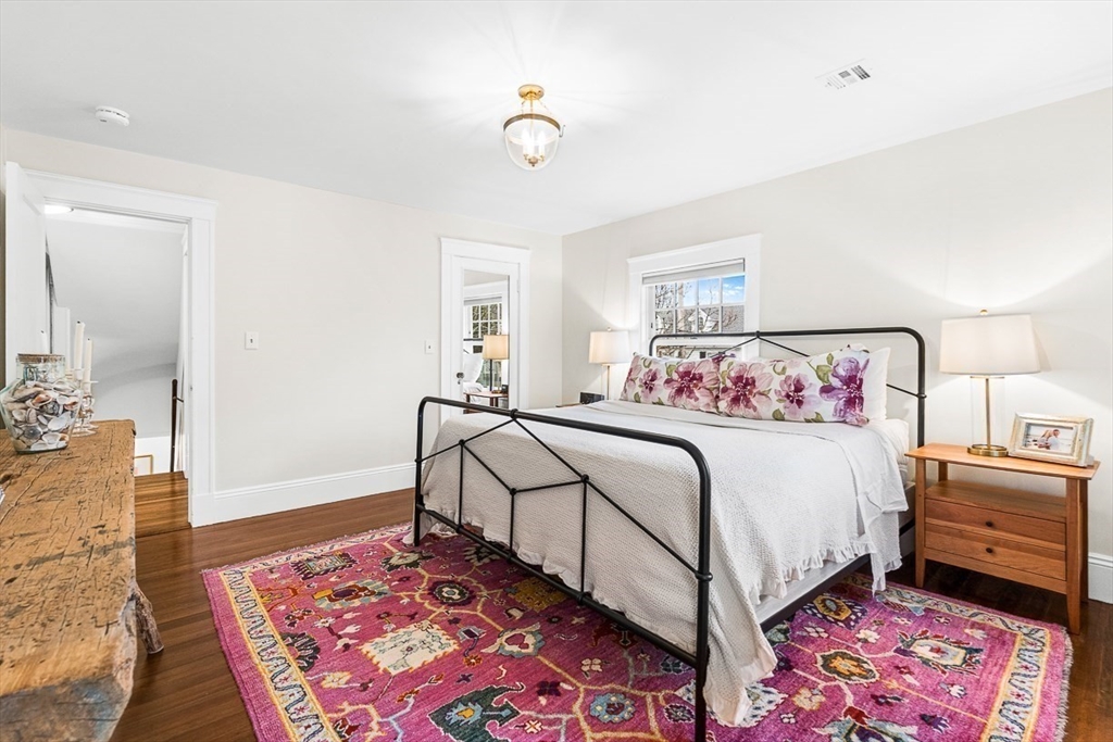 72 Stratford Road Melrose, MA 02176 - Photo 22 of 42