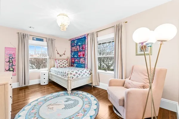 $1,679,000 | 72 Stratford Road, Melrose, MA 02176
