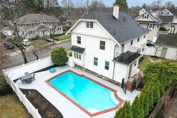 $1,679,000 | 72 Stratford Road, Melrose, MA 02176
