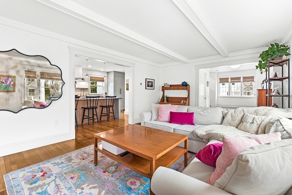 72 Stratford Road Melrose, MA 02176 - Photo 7 of 42