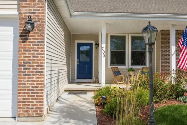 $499,900 | 702 Merlot Lane, Cambridge, WI 53523