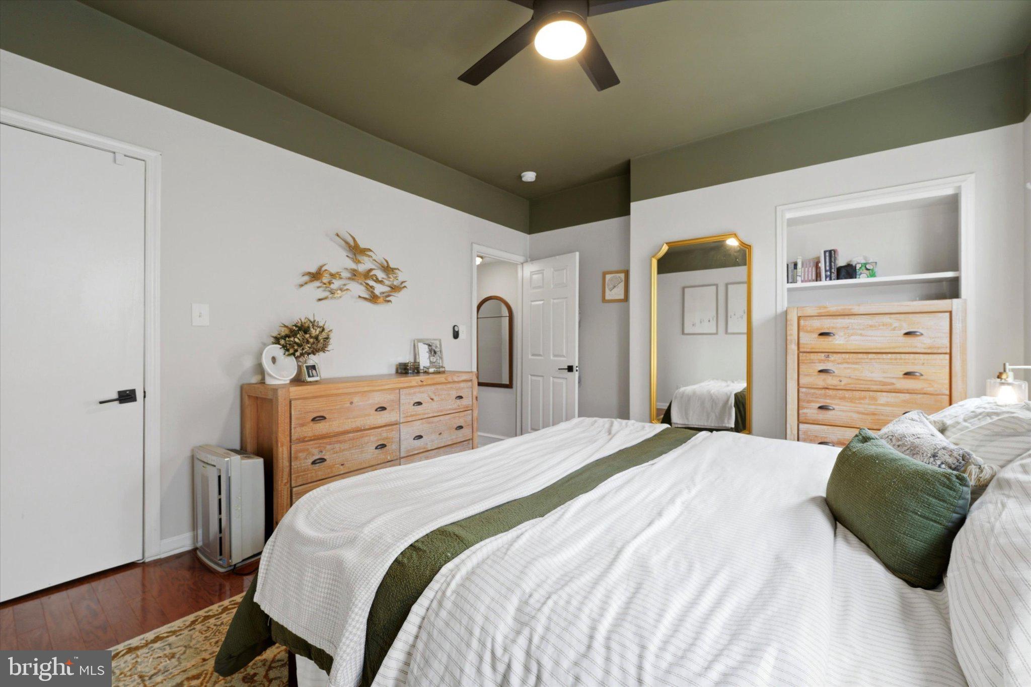 1233 East Colona Street Philadelphia, PA 19125 - Photo 20 of 25 Serene bedroom with earthy tones.