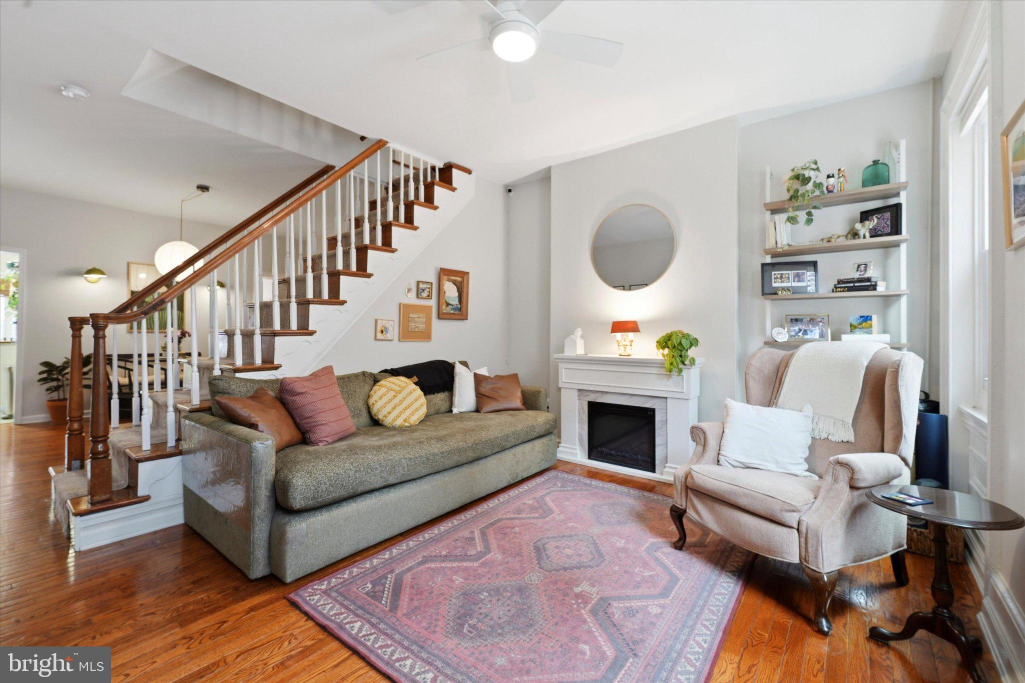 1233 East Colona Street Philadelphia, PA 19125 - Photo 4 of 25 Charming living space with warm accents.