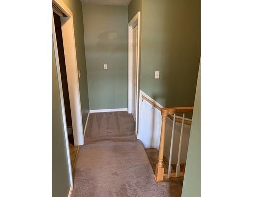 384 Bridle Path Worcester, MA 01604 - Photo 11 of 20 Gallery Image 11