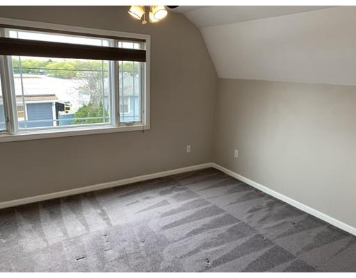 384 Bridle Path Worcester, MA 01604 - Photo 12 of 20 Gallery Image 12