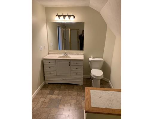 384 Bridle Path Worcester, MA 01604 - Photo 14 of 20 Gallery Image 14