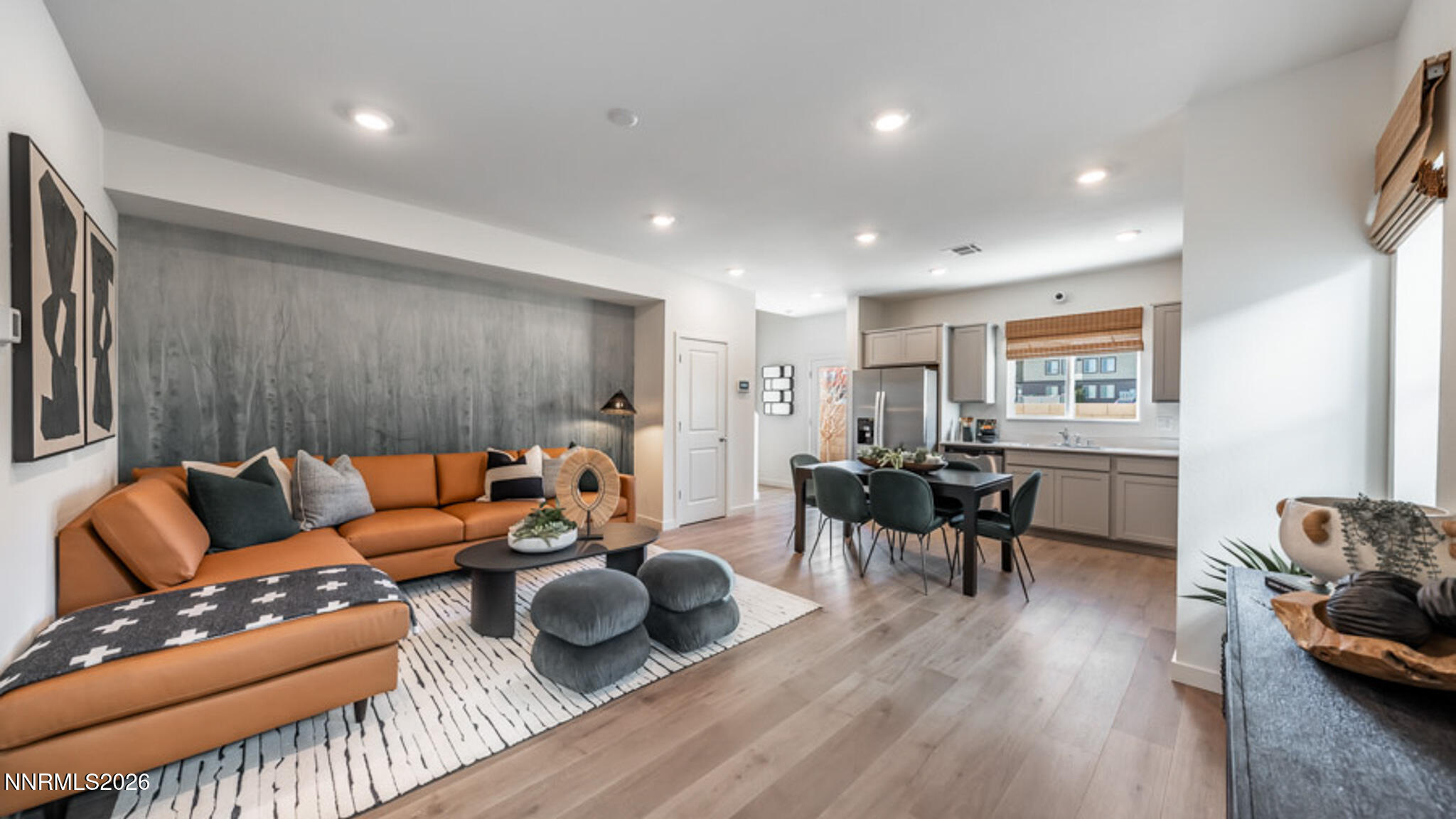 8313 Violet Oak Drive Reno, NV 89506 - Photo 4 of 16 Great Room
