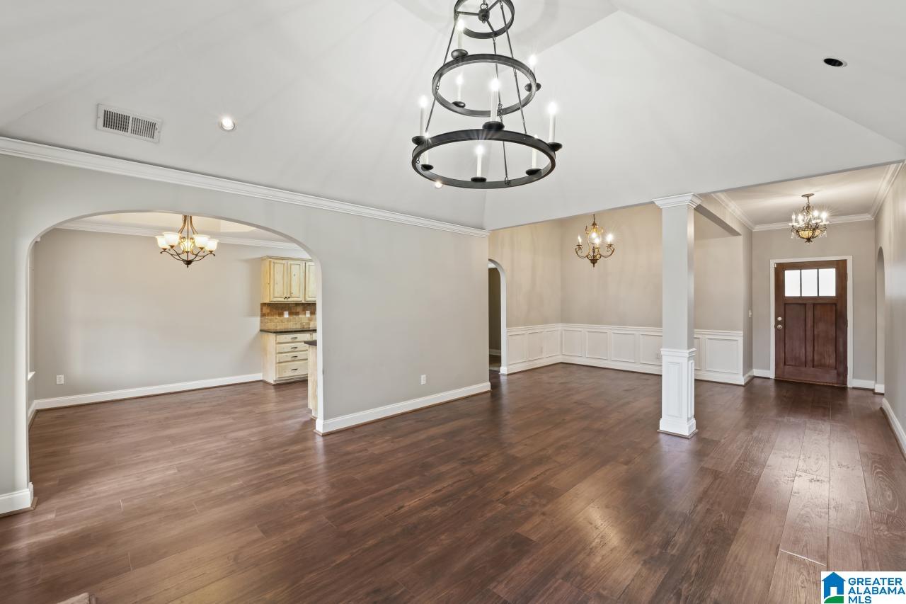 1059 Emerald Ridge Drive Calera, AL 35040 - Photo 3 of 31 Gallery Image 3