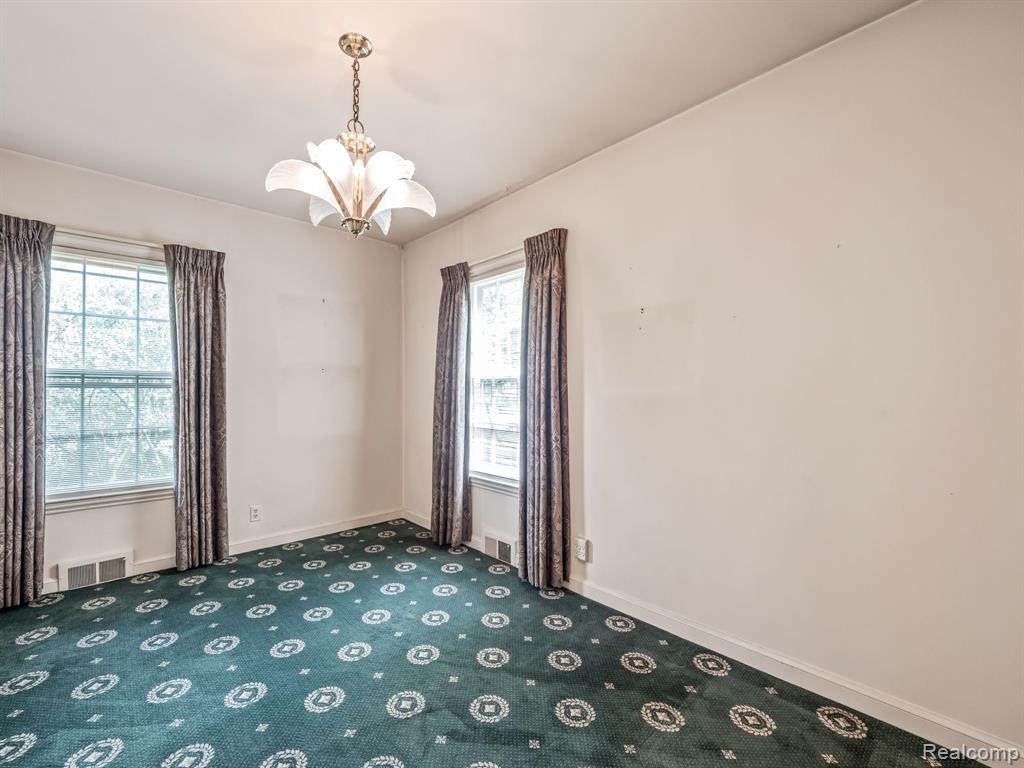 475 Lake Shore Road Grosse Pointe Farms, MI 48236 - Photo 19 of 44