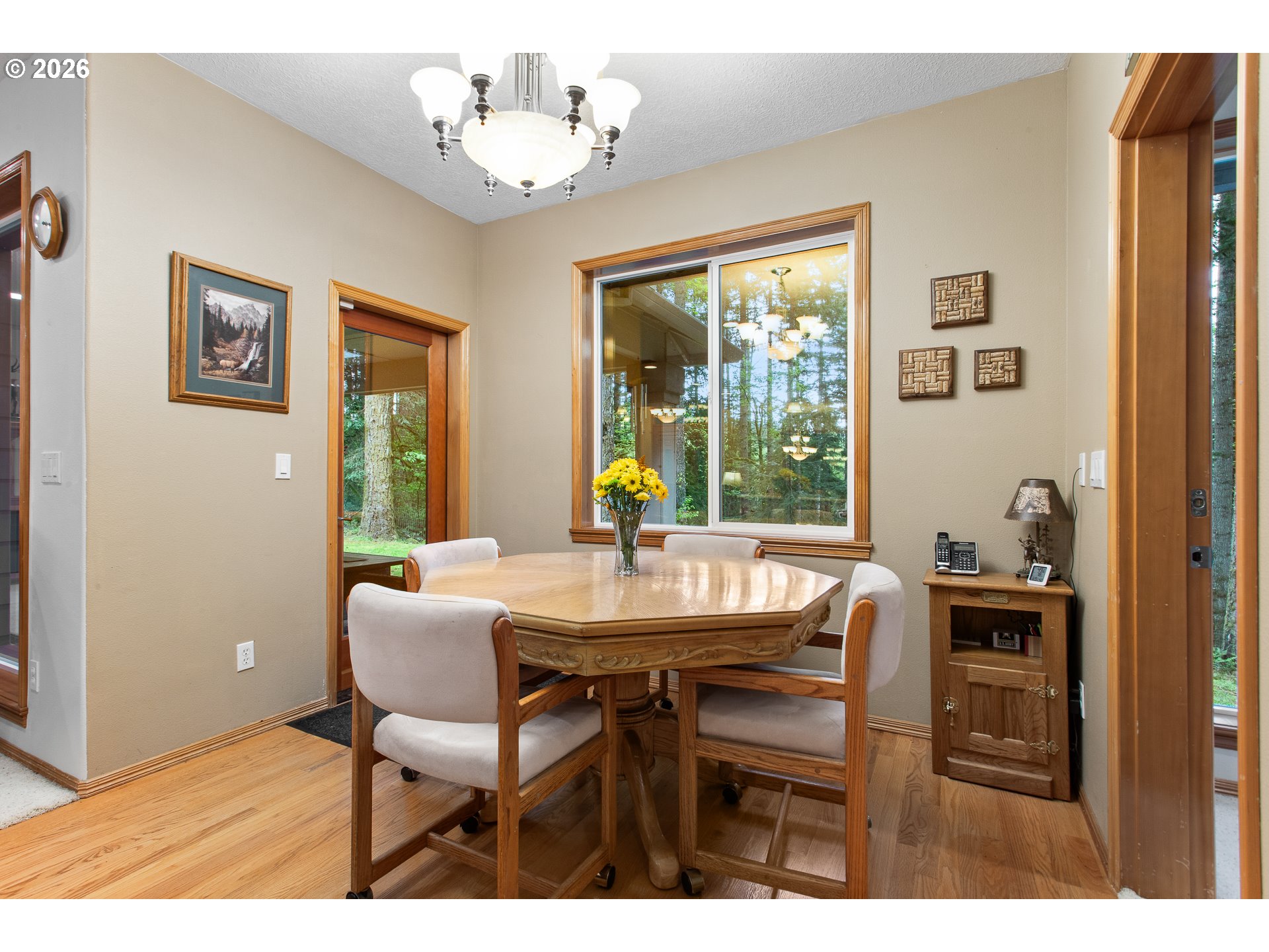 9920 Southeast Bull Run Road Corbett, OR 97019 - Photo 19 of 48 Breakfast Area