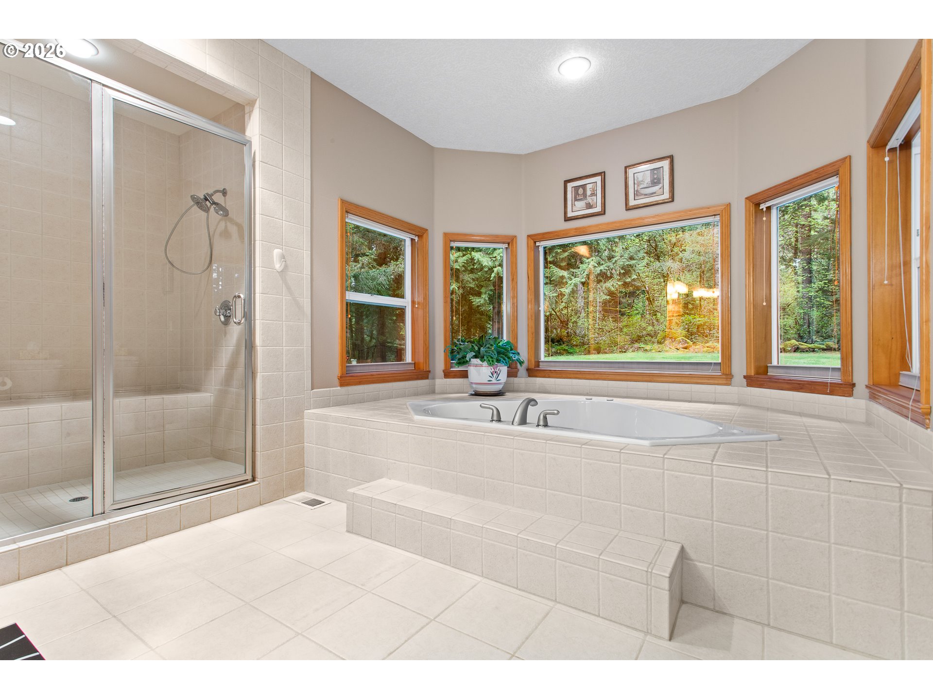 9920 Southeast Bull Run Road Corbett, OR 97019 - Photo 26 of 48 Owner's Suite Bathroom