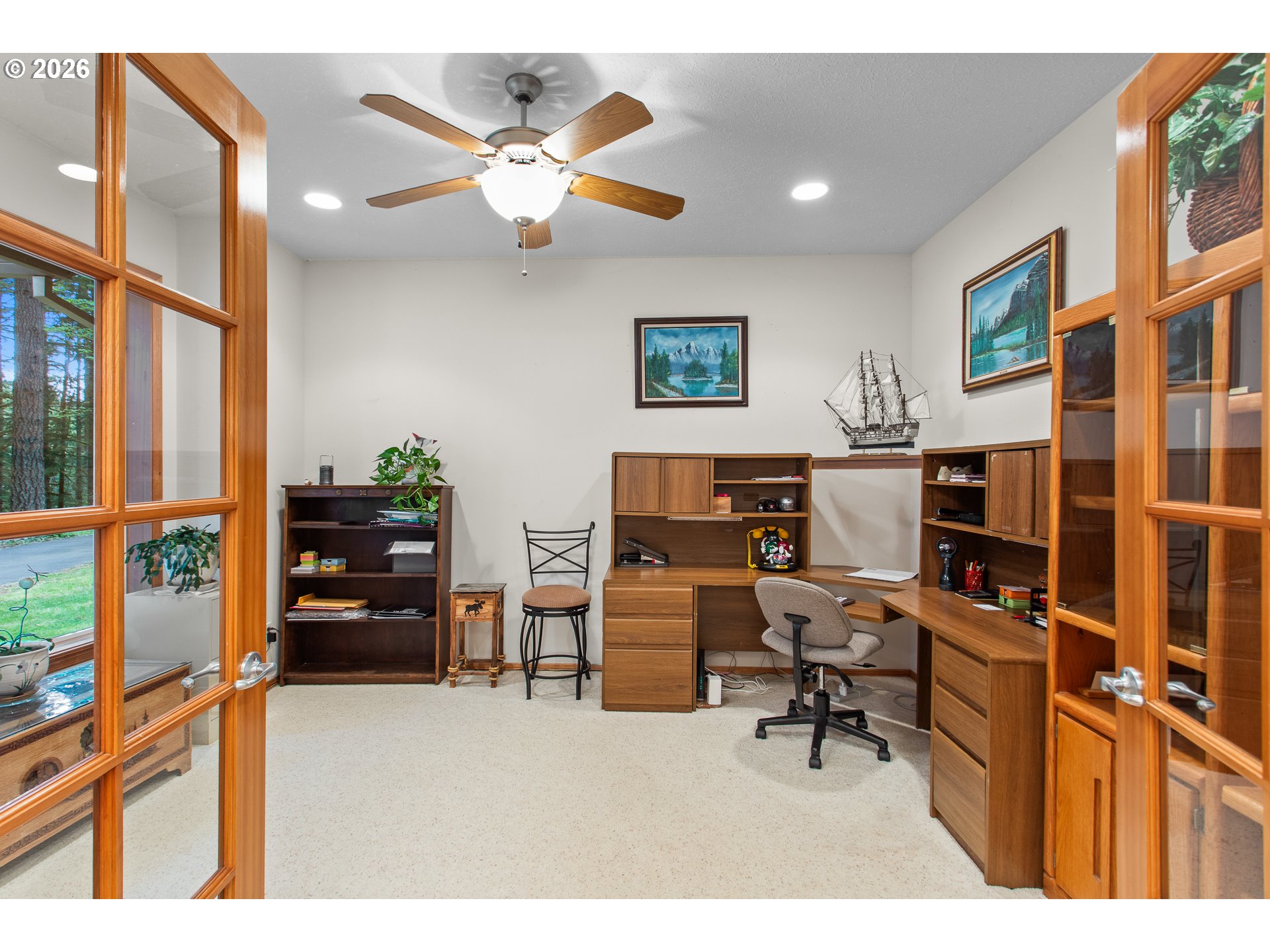 9920 Southeast Bull Run Road Corbett, OR 97019 - Photo 8 of 48 Den/Office