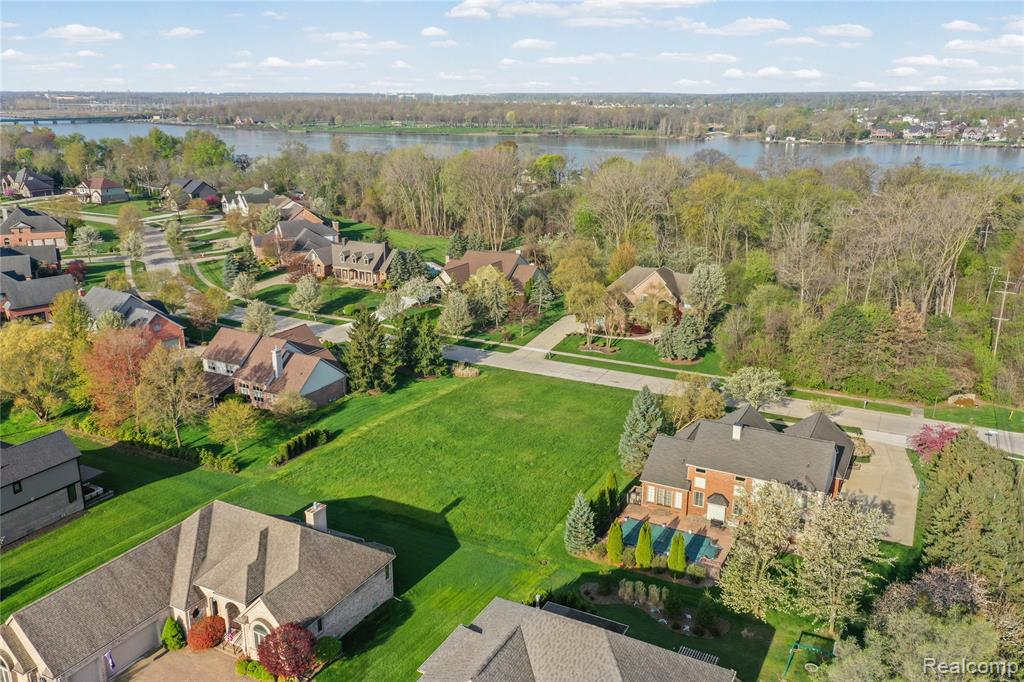 23249 Chicory Road Grosse Ile, MI 48138 - Photo 9 of 12