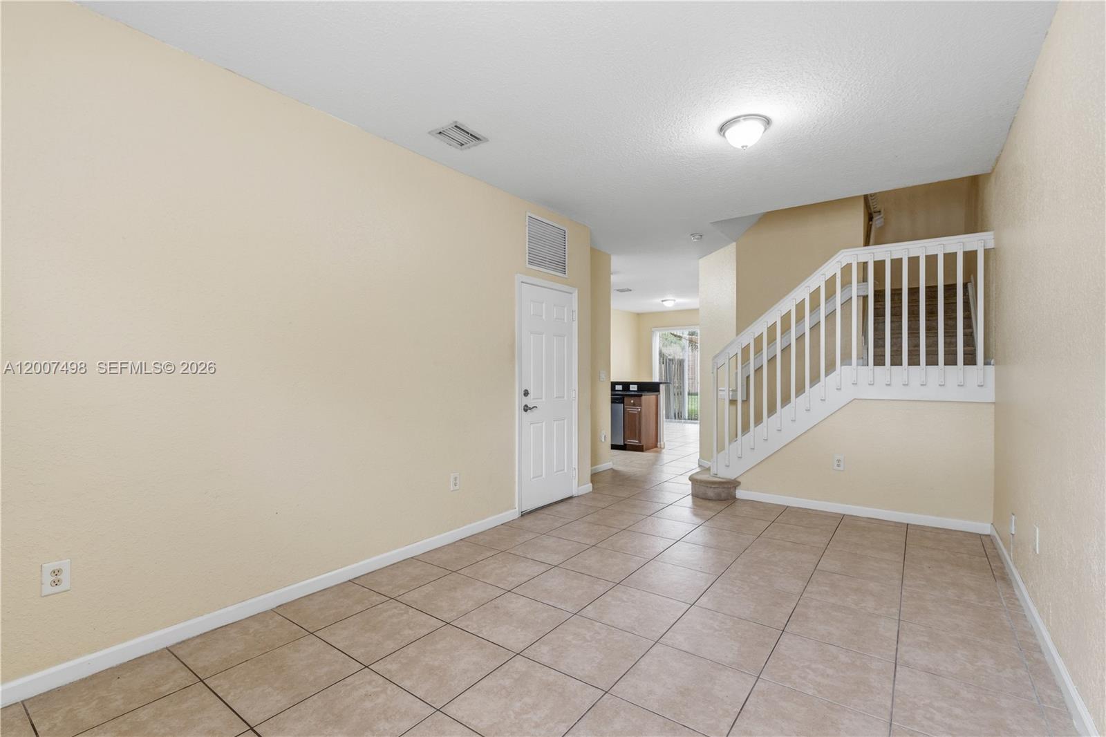 3166 Northeast 11th Street Homestead, FL 33033 - Photo 6 of 42