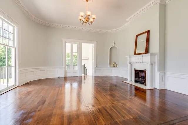 $1,095,000 | 412 Storm Avenue, Brookhaven, MS 39601