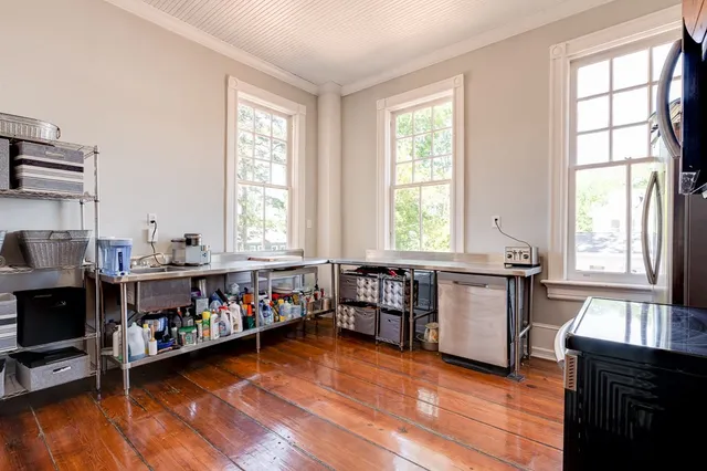 $1,095,000 | 412 Storm Avenue, Brookhaven, MS 39601