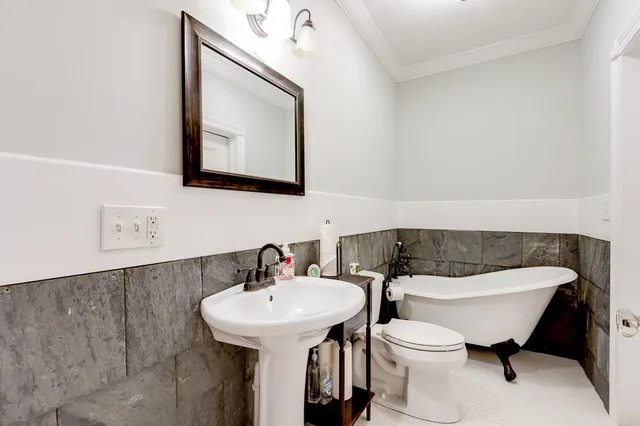 $1,095,000 | 412 Storm Avenue, Brookhaven, MS 39601