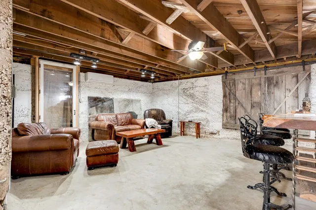 $1,095,000 | 412 Storm Avenue, Brookhaven, MS 39601