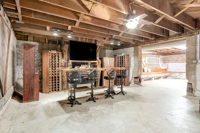 $1,095,000 | 412 Storm Avenue, Brookhaven, MS 39601