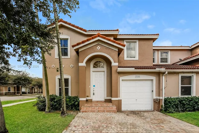 $2,345 | 27598 Southwest 138th Avenue, Homestead, FL 33032