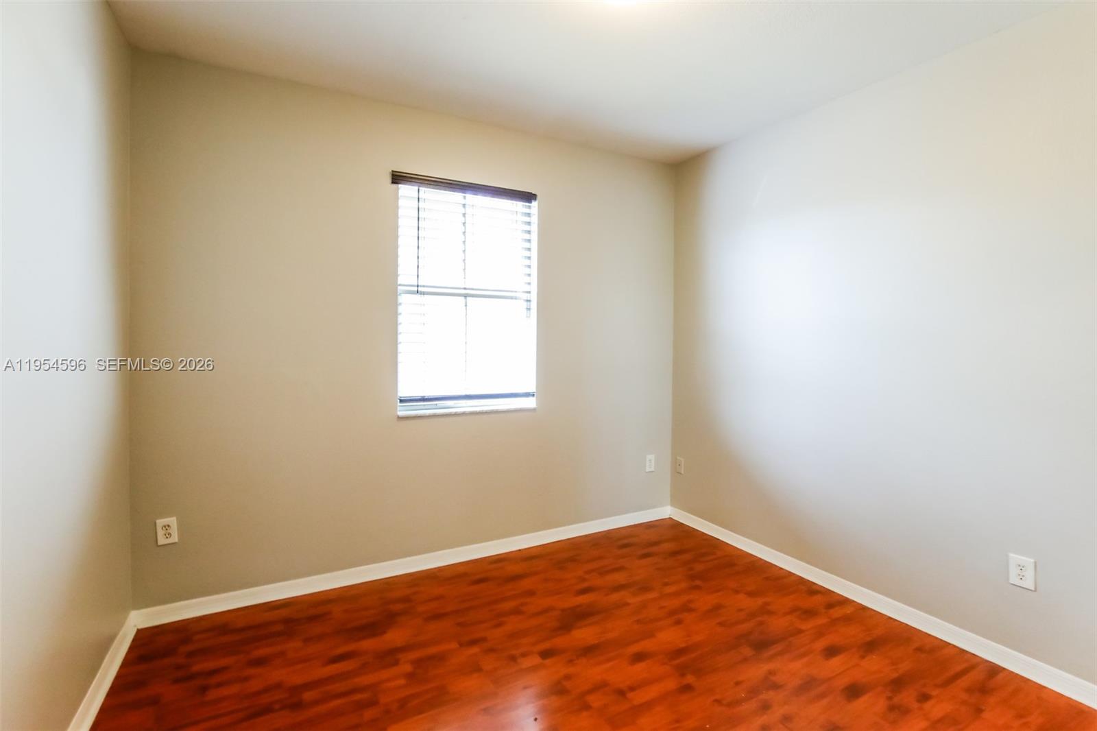 27598 Southwest 138th Avenue Homestead, FL 33032 - Photo 12 of 18