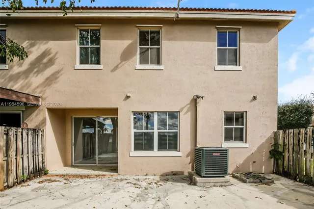 $2,345 | 27598 Southwest 138th Avenue, Homestead, FL 33032