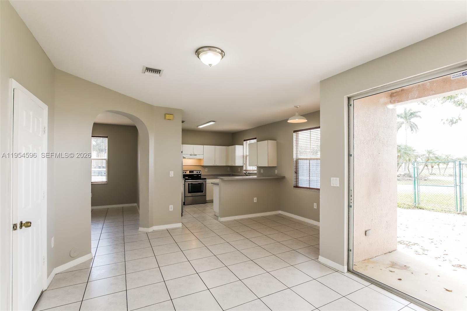 27598 Southwest 138th Avenue Homestead, FL 33032 - Photo 7 of 18