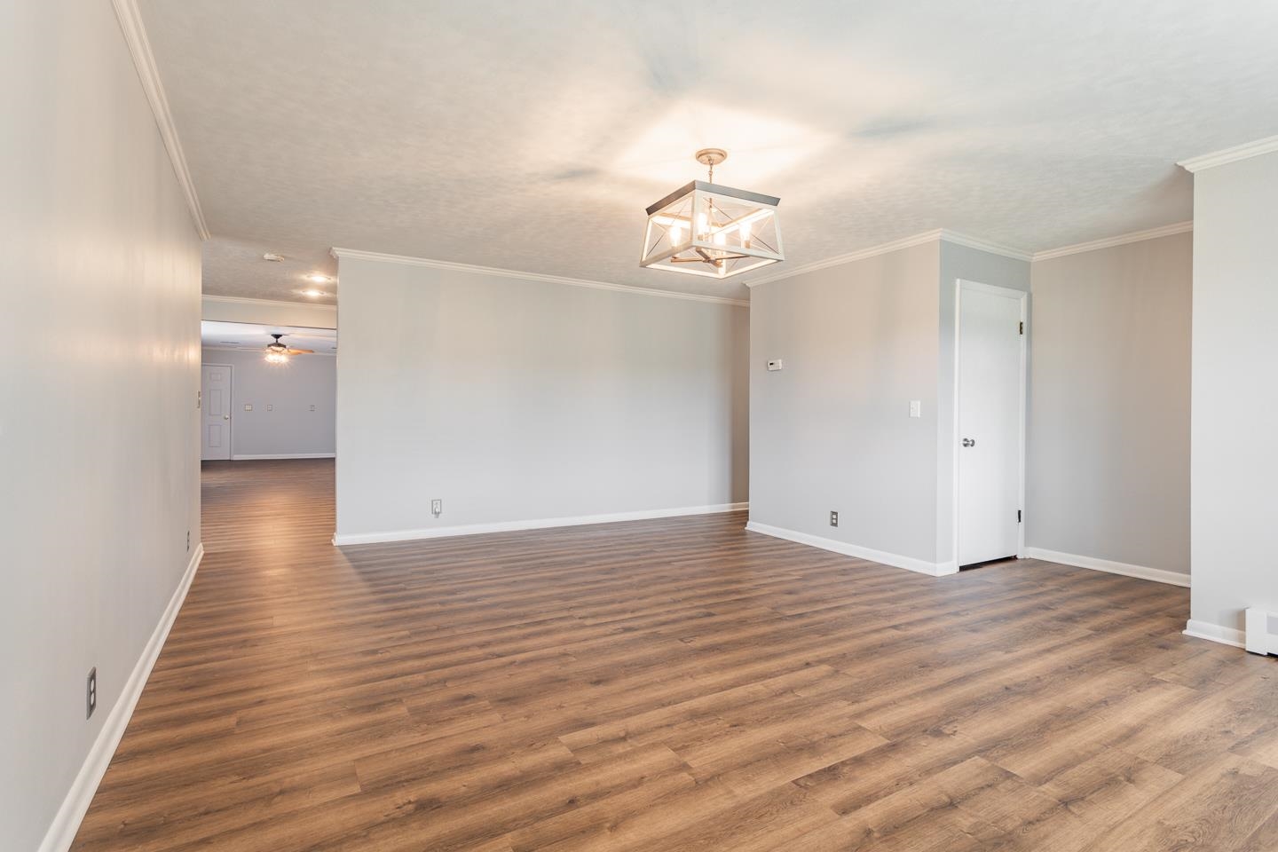 4300 Fickas Road Evansville, IN 47714 - Photo 12 of 34 Gallery Image 12