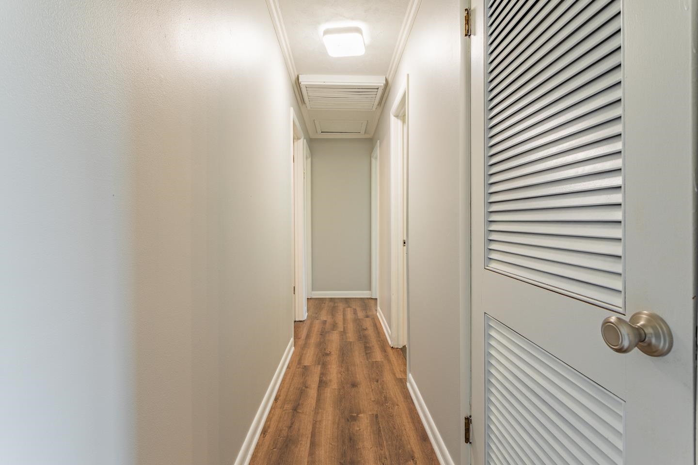 4300 Fickas Road Evansville, IN 47714 - Photo 15 of 34 Gallery Image 15