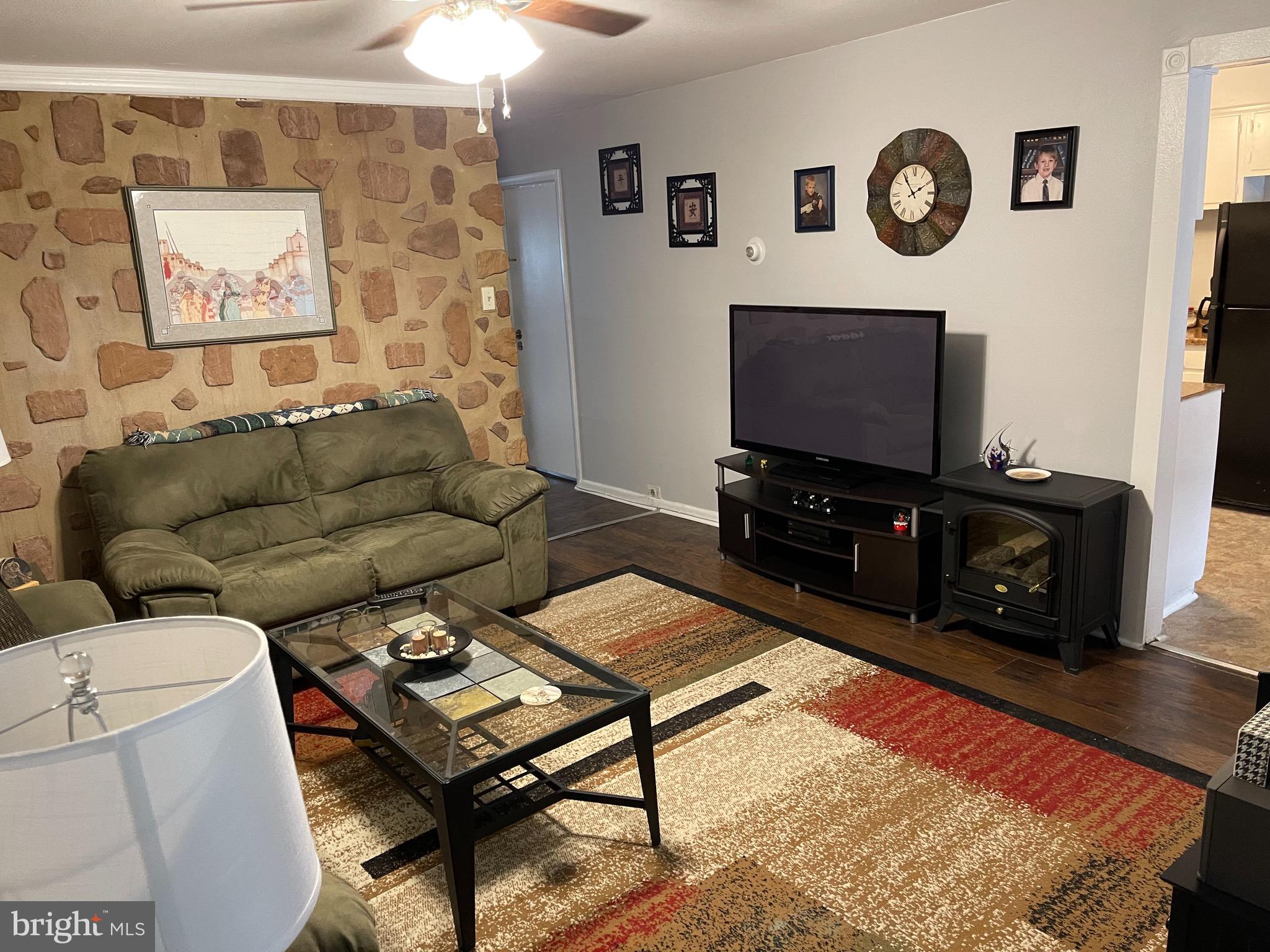 3129 Comly Road Philadelphia, PA 19154 - Photo 2 of 24 Gallery Image 2