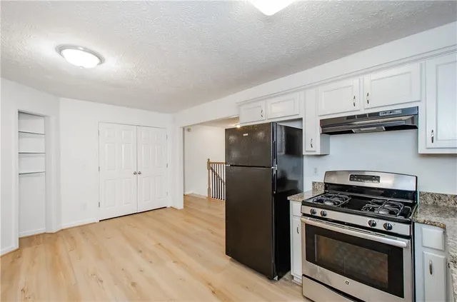 $2,400 | 2470 Cambridge Hills Road, Cumming, GA 30041