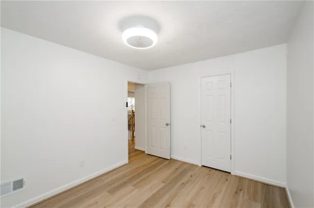 $2,400 | 2470 Cambridge Hills Road, Cumming, GA 30041