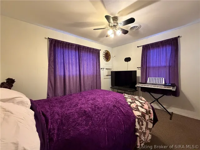 $172,900 | 404 West Craig Road, Scottsburg, IN 47170