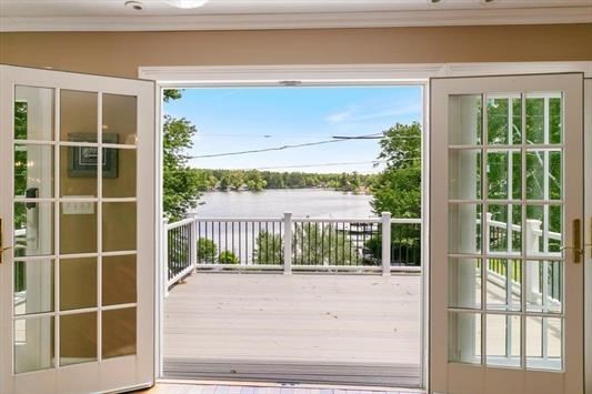 81 Conleys Grove Road Derry, NH 03038 - Photo 16 of 37