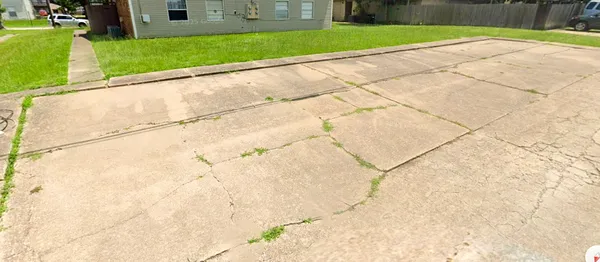 $1,050 | 707 Wellesley Court, Unit B, College Station, TX 77840