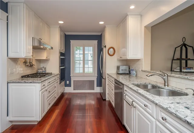 $1,695,000 | 198 Gibbs Avenue, Newport, RI 02840