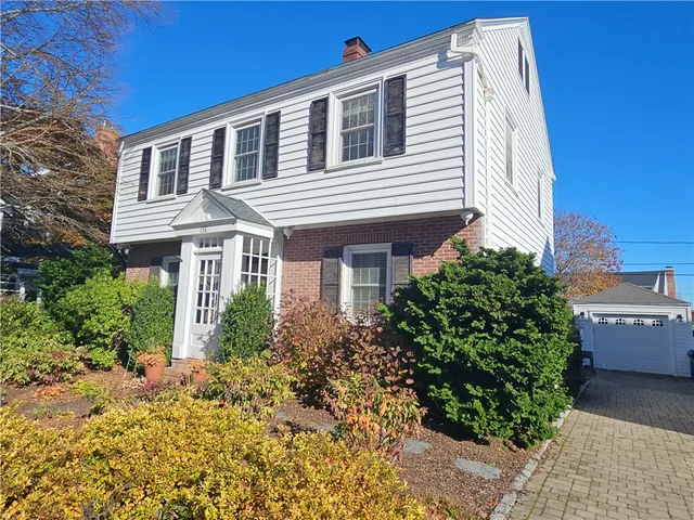 $1,695,000 | 198 Gibbs Avenue, Newport, RI 02840