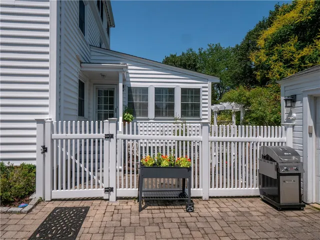 $1,695,000 | 198 Gibbs Avenue, Newport, RI 02840