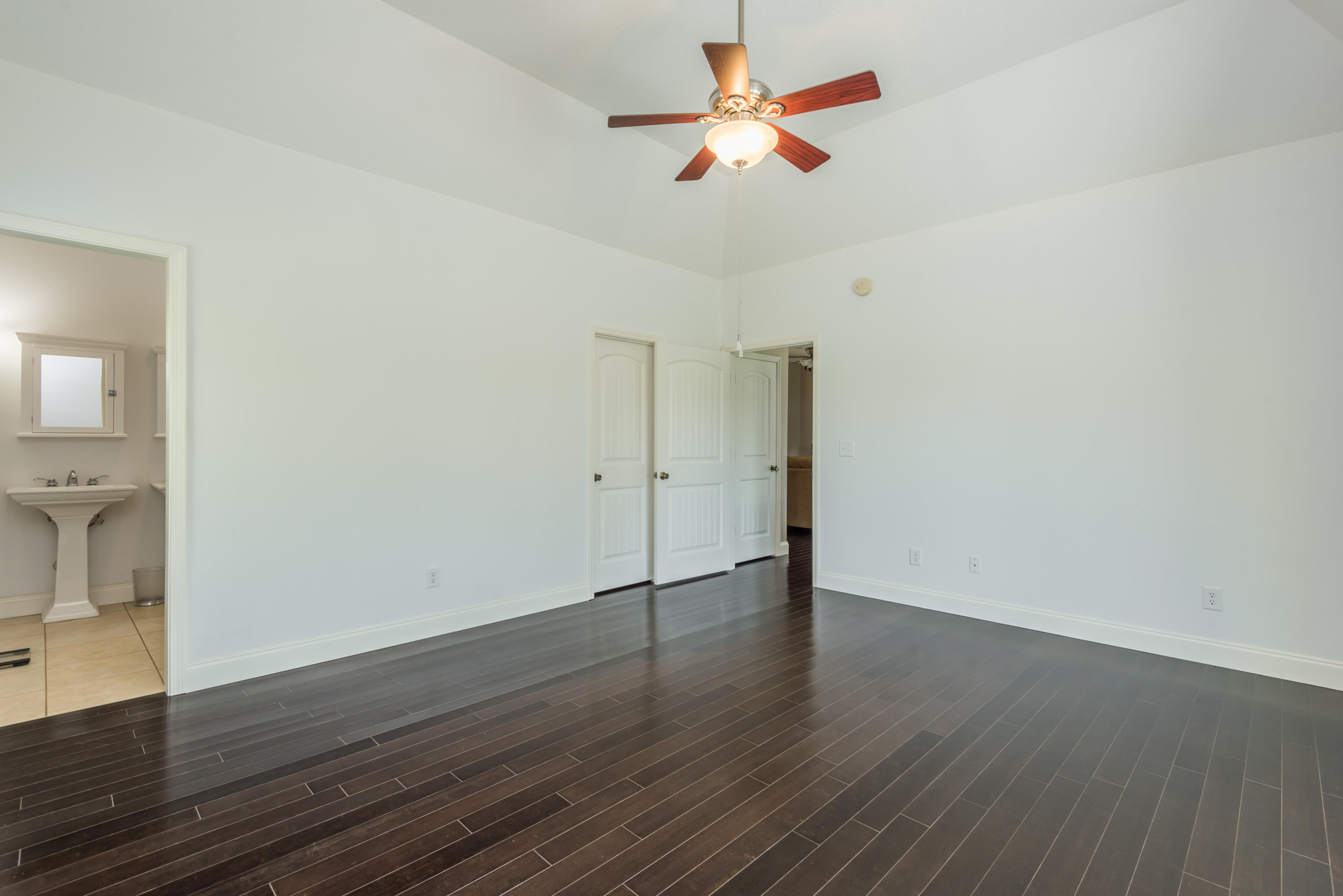 757 Three Point Road Vonore, TN 37885 - Photo 14 of 33 Master Bedroom