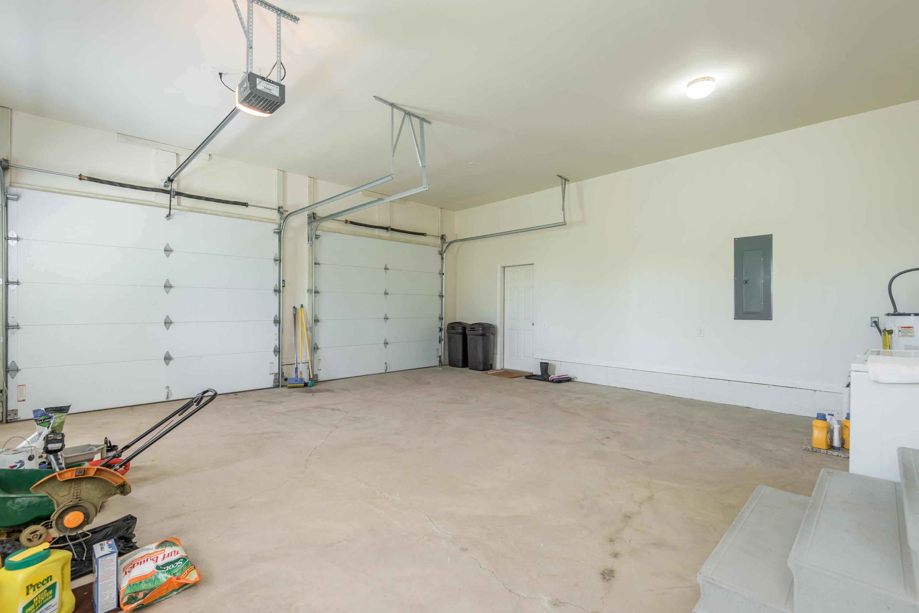 757 Three Point Road Vonore, TN 37885 - Photo 24 of 33 2 Car Garage